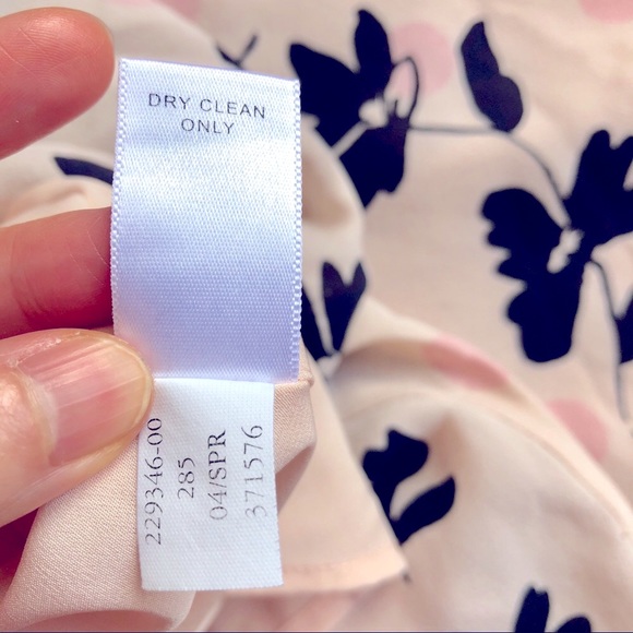 BANANA REPUBLIC Silk Floral Skirt Size 4 Petite Women’s - Picture 7 of 16